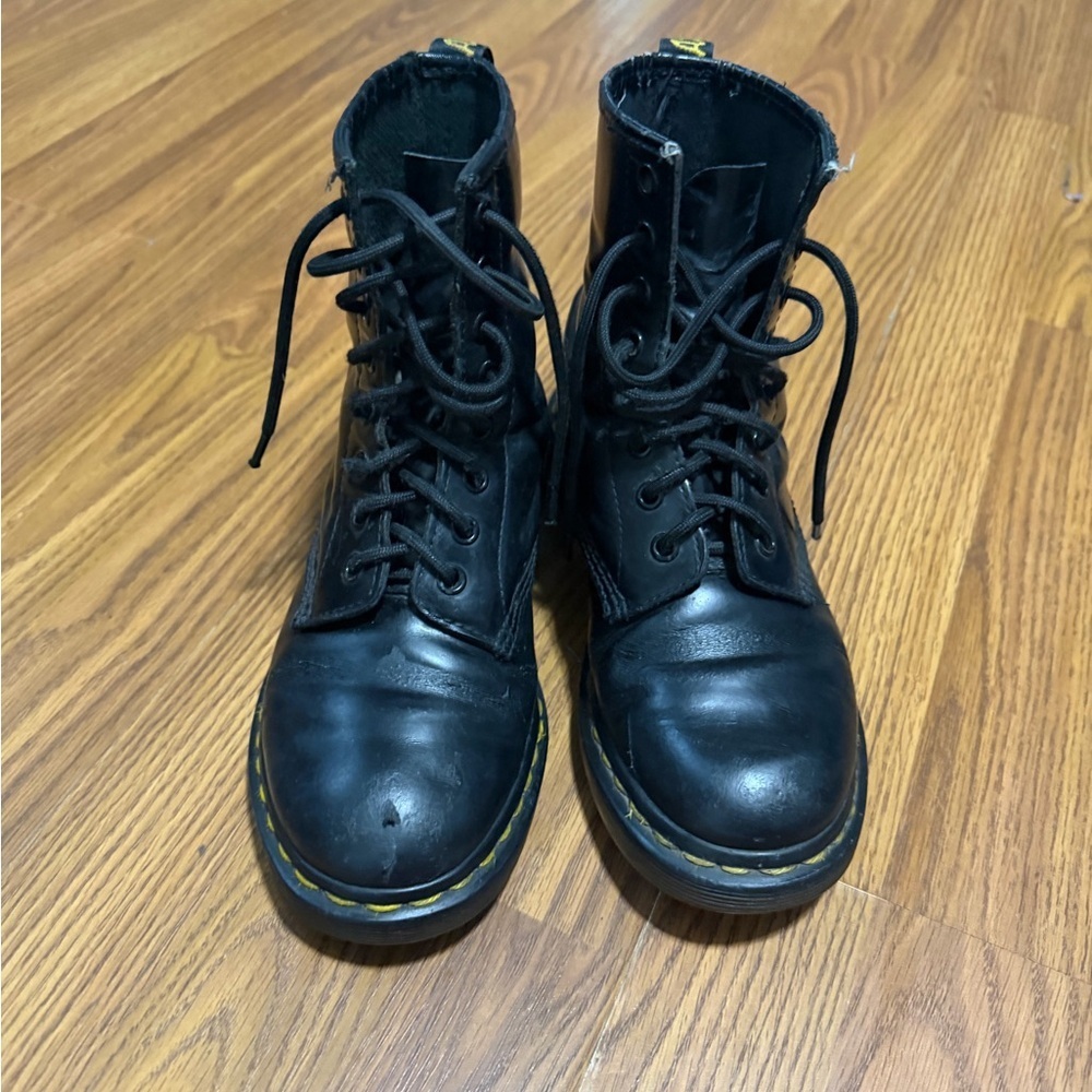 Doc Martins Jarden Black Pisa Leather Boot Women’s Size 6. - Picture 2 of 7
